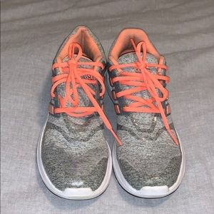 Adidas Cloud Foam Shoes